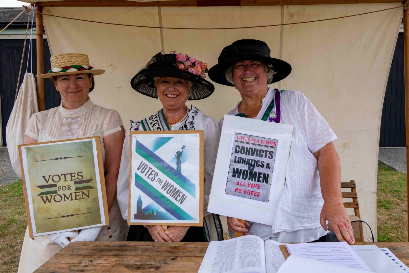 Alex, Jackie and Suzanne from Stow Maries Great War Aerodrome portray peaceful Suffragists pic Martin Johnson SMGWA